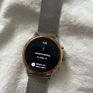 Fossil smartwatch julianna hr online